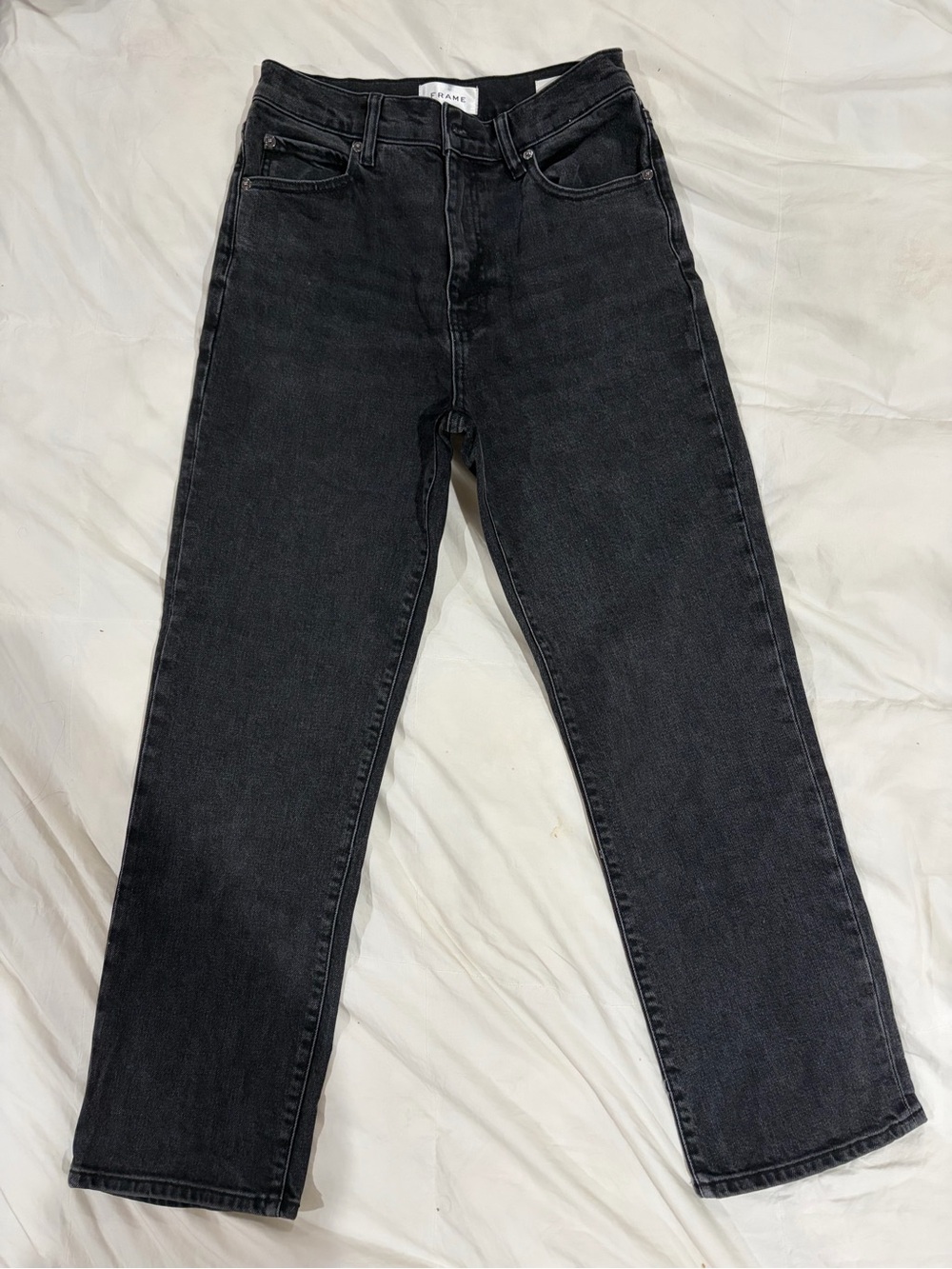 FRAME The Ruler Crop - women's straight-leg jeans in size 26